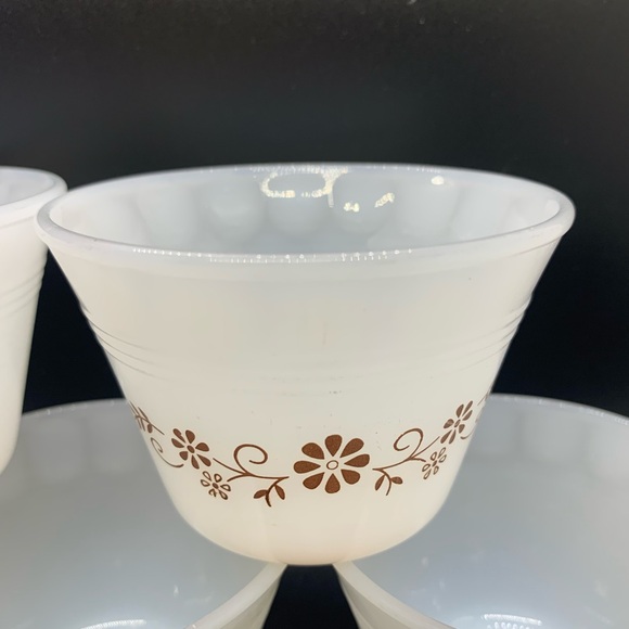 Set of 5 Vintage DYNAWARE Custard cups/bowls - Picture 3 of 6